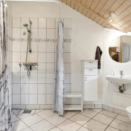 Four-bedroom In Hals