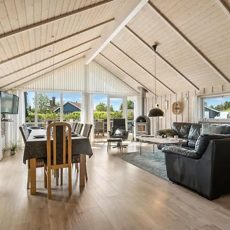 Feriehus Four-bedroom In